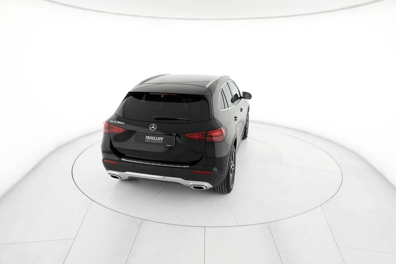 GLA 180 d Progressive Advanced auto - Certified