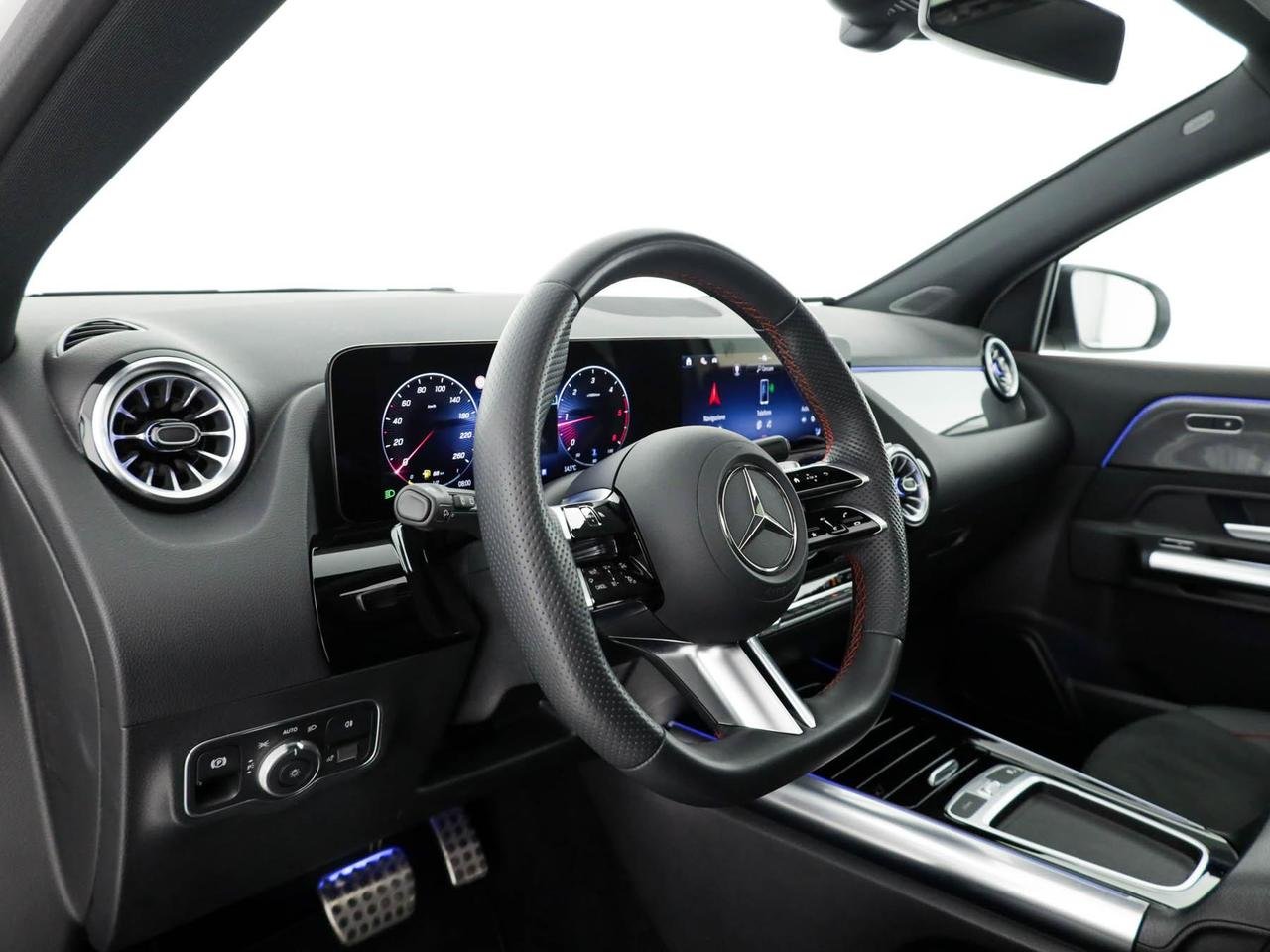 GLA 180 d AMG Line Advanced Plus auto - Certified