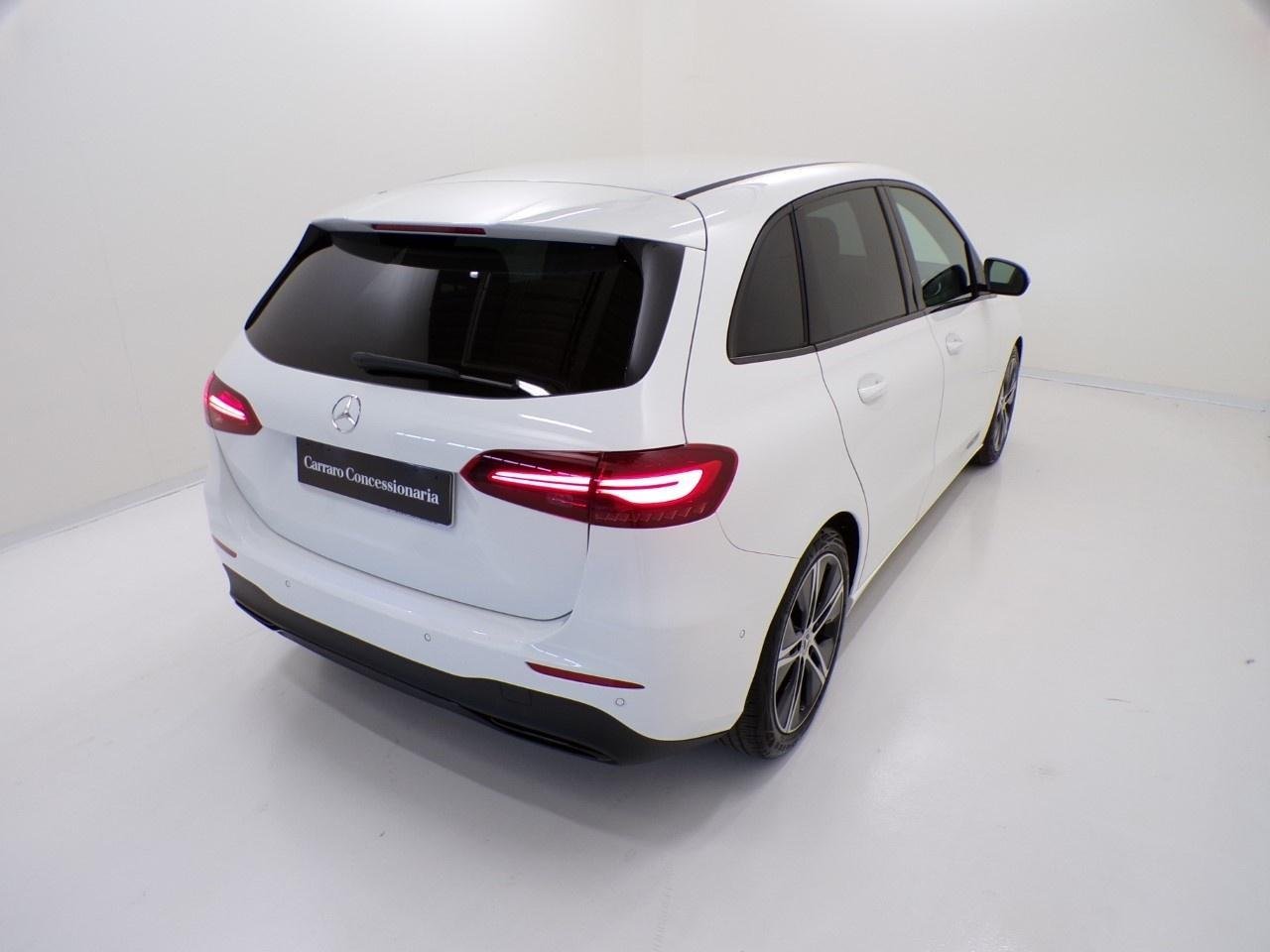 B 180 Progressive Advanced auto - Certified