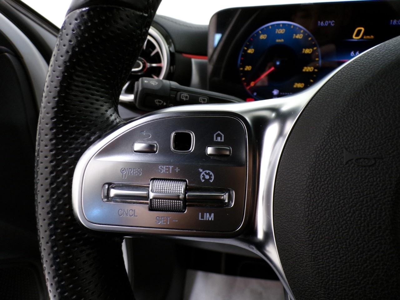 A 180 d Premium Night edition auto - Certified