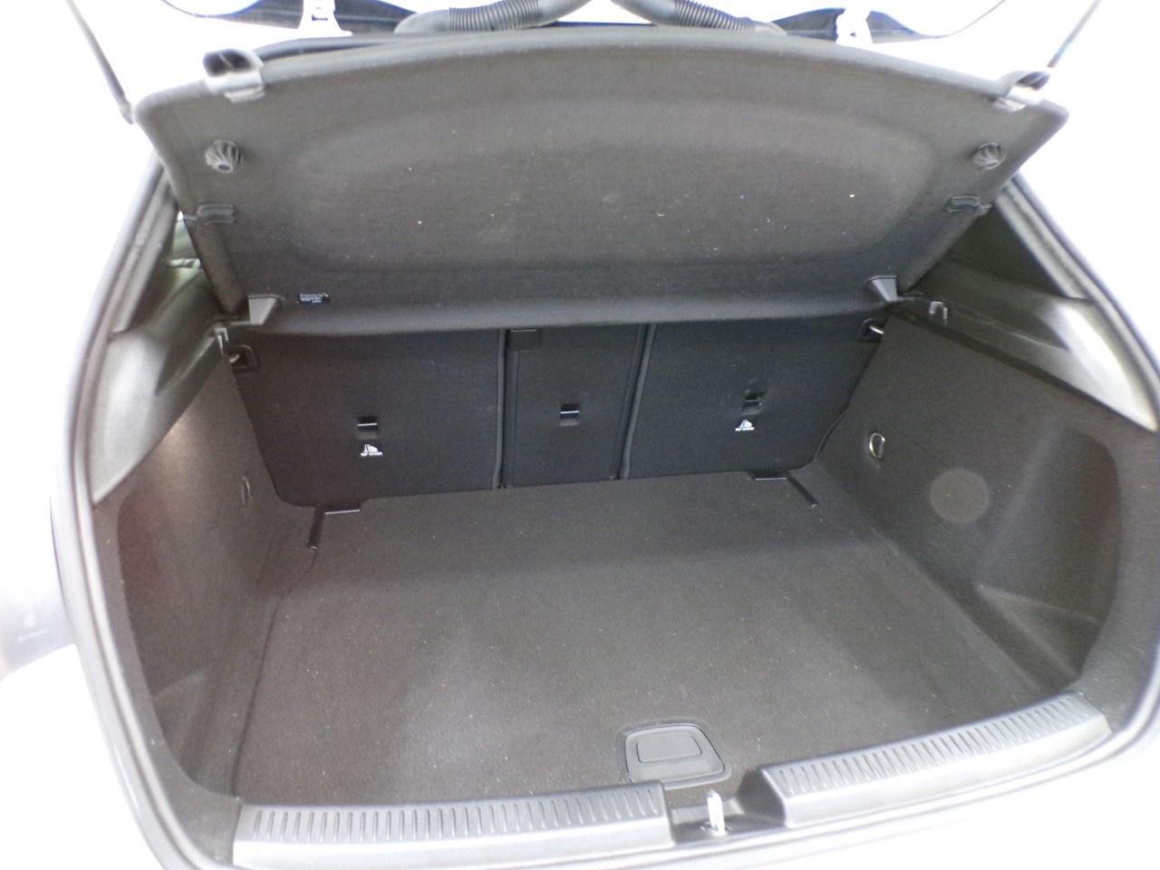 A 180 d Premium Night edition auto - Certified