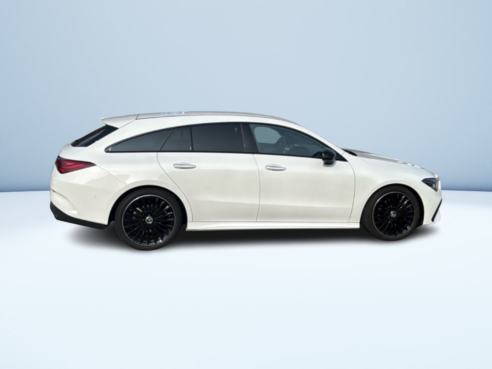 CLA Shooting Brake 200 d AMG Line Advanced Plus au - Certified