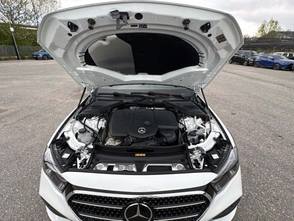 E SW All-Terrain 220 d Premium 4matic auto - Certified