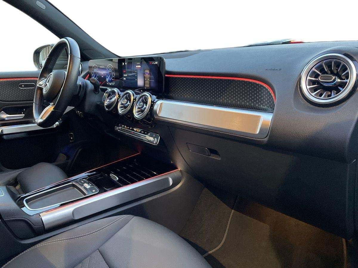 EQB 300 Progressive Advanced 4matic - Certified