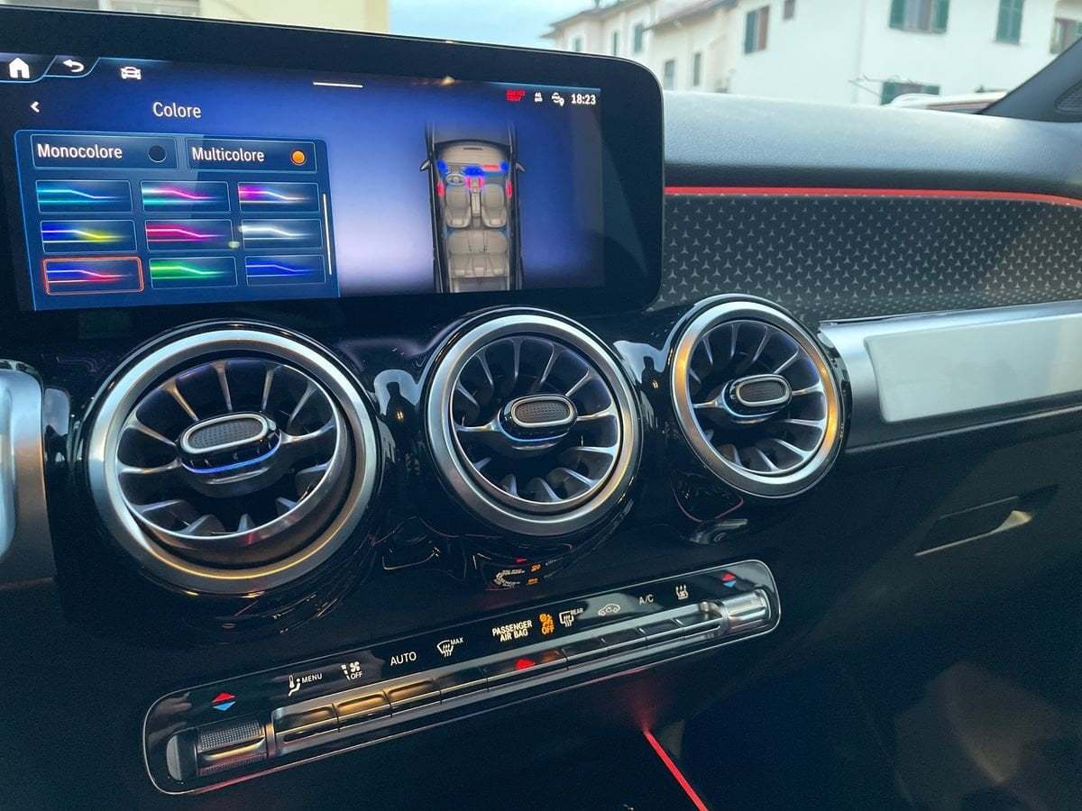 EQB 300 Progressive Advanced 4matic - Certified