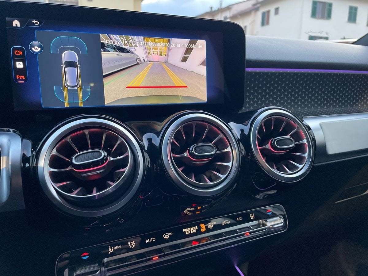 EQB 300 Progressive Advanced 4matic - Certified