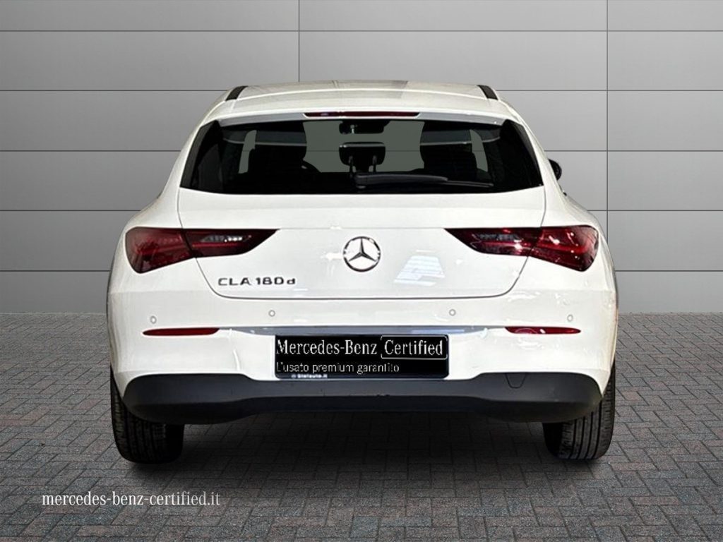 CLA Shooting Brake 180 d Advanced auto - Certified