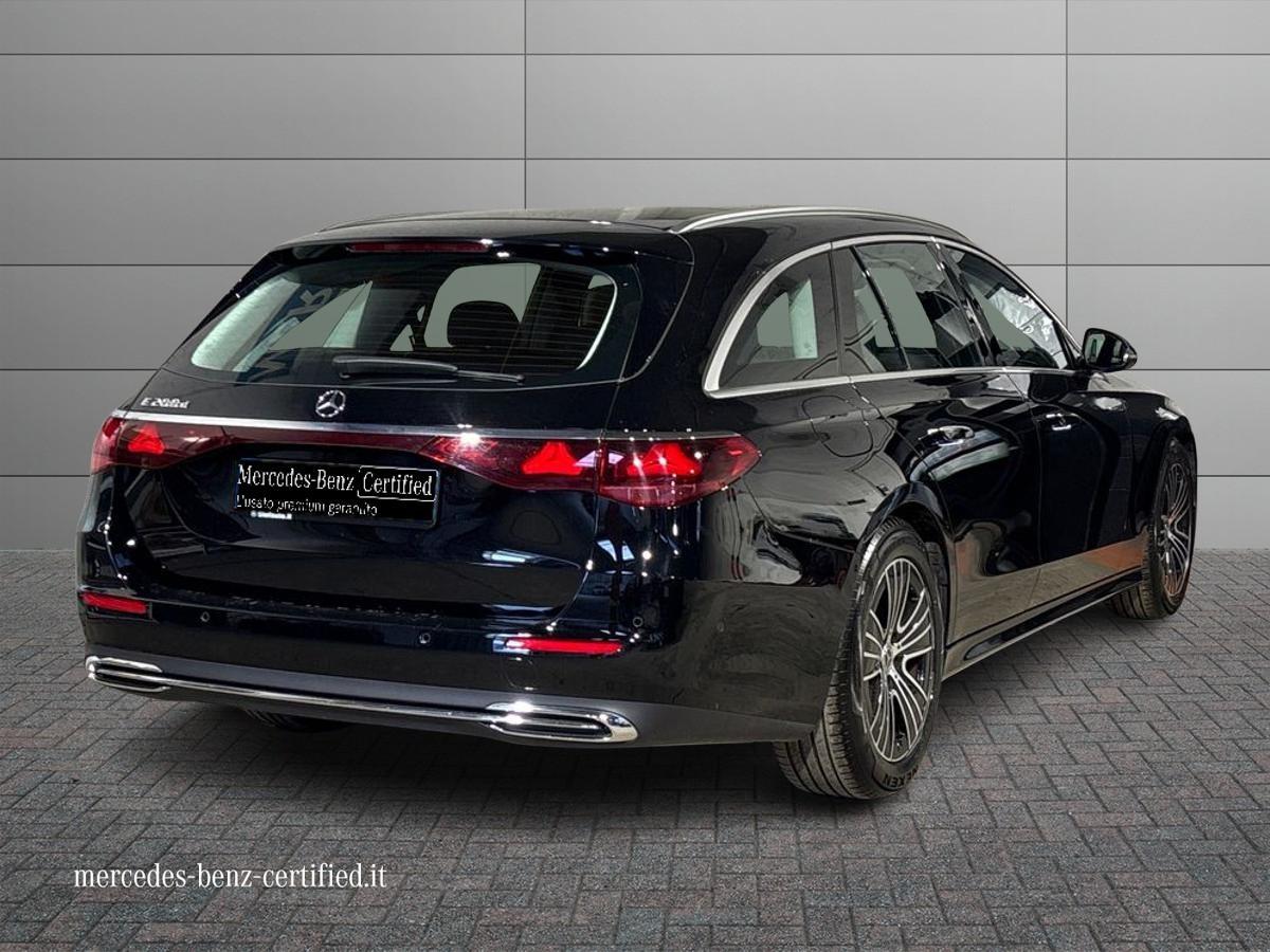 E SW 200 d Advanced auto - Certified