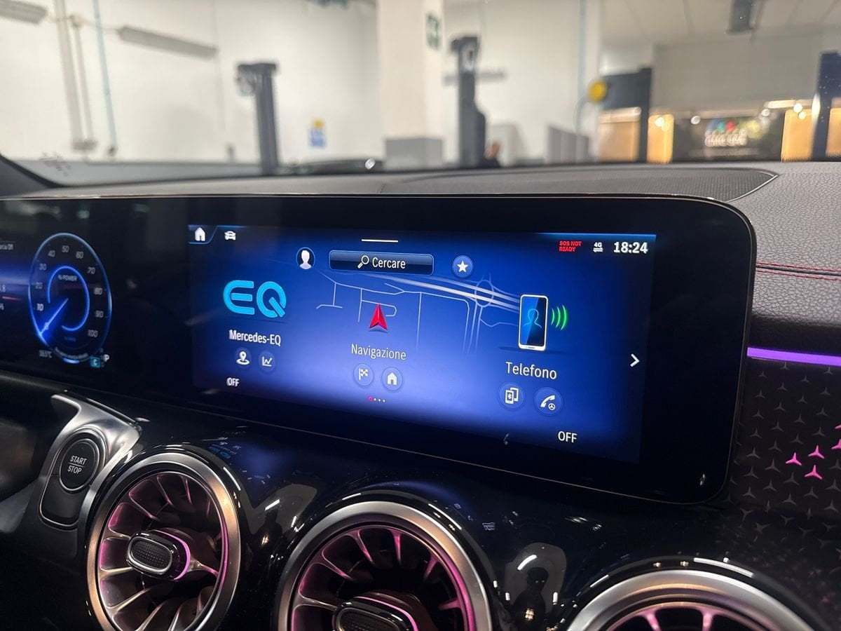 EQB 250+ AMG Line Advanced - Certified