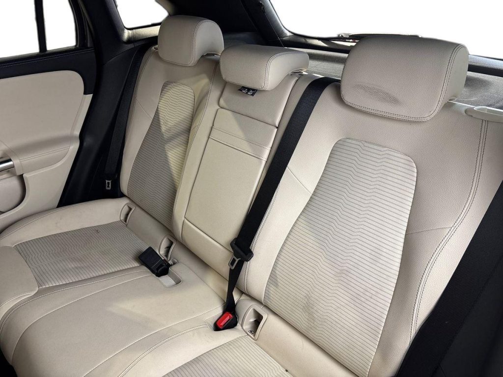 EQA 250 Premium - Certified