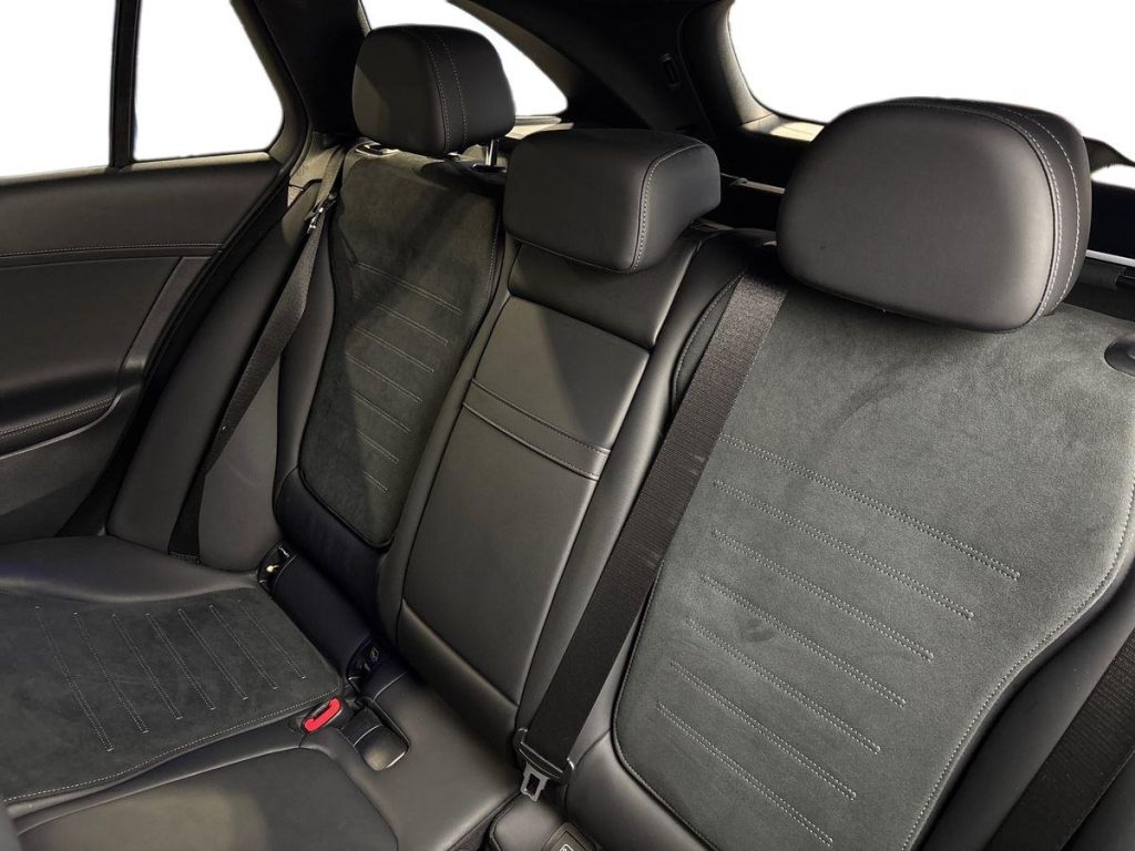 C SW 220 d mhev Premium auto - Certified