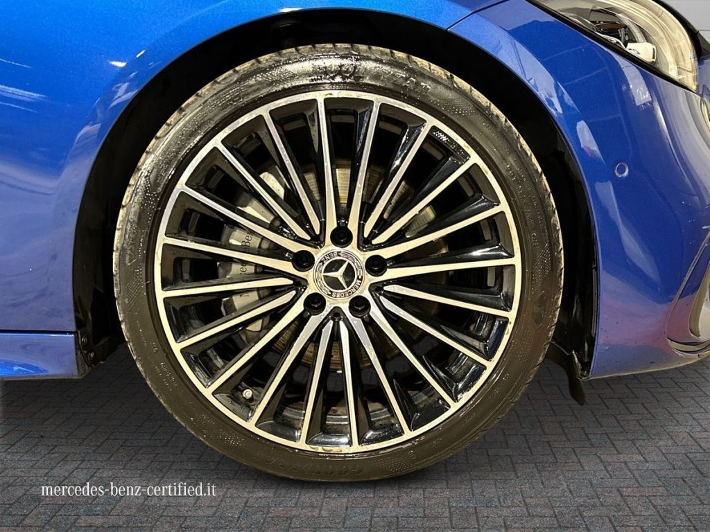 C SW 220 d mhev Premium auto - Certified