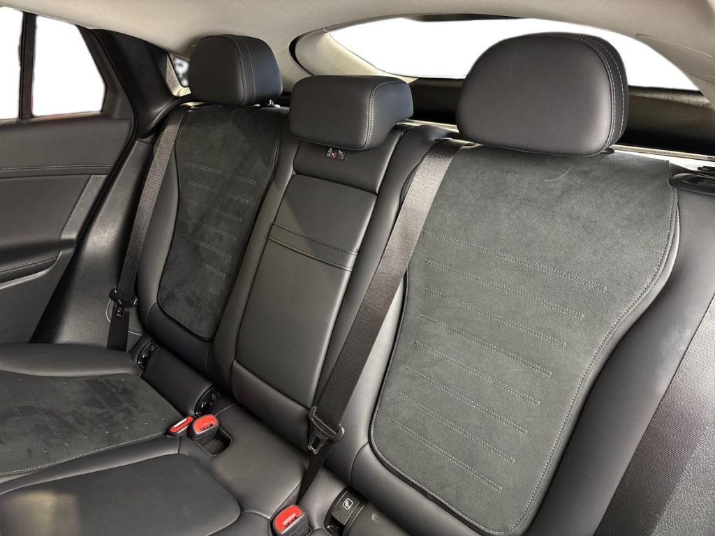 GLC Coupe 300 de phev AMG Line Premium 4matic auto - Certified