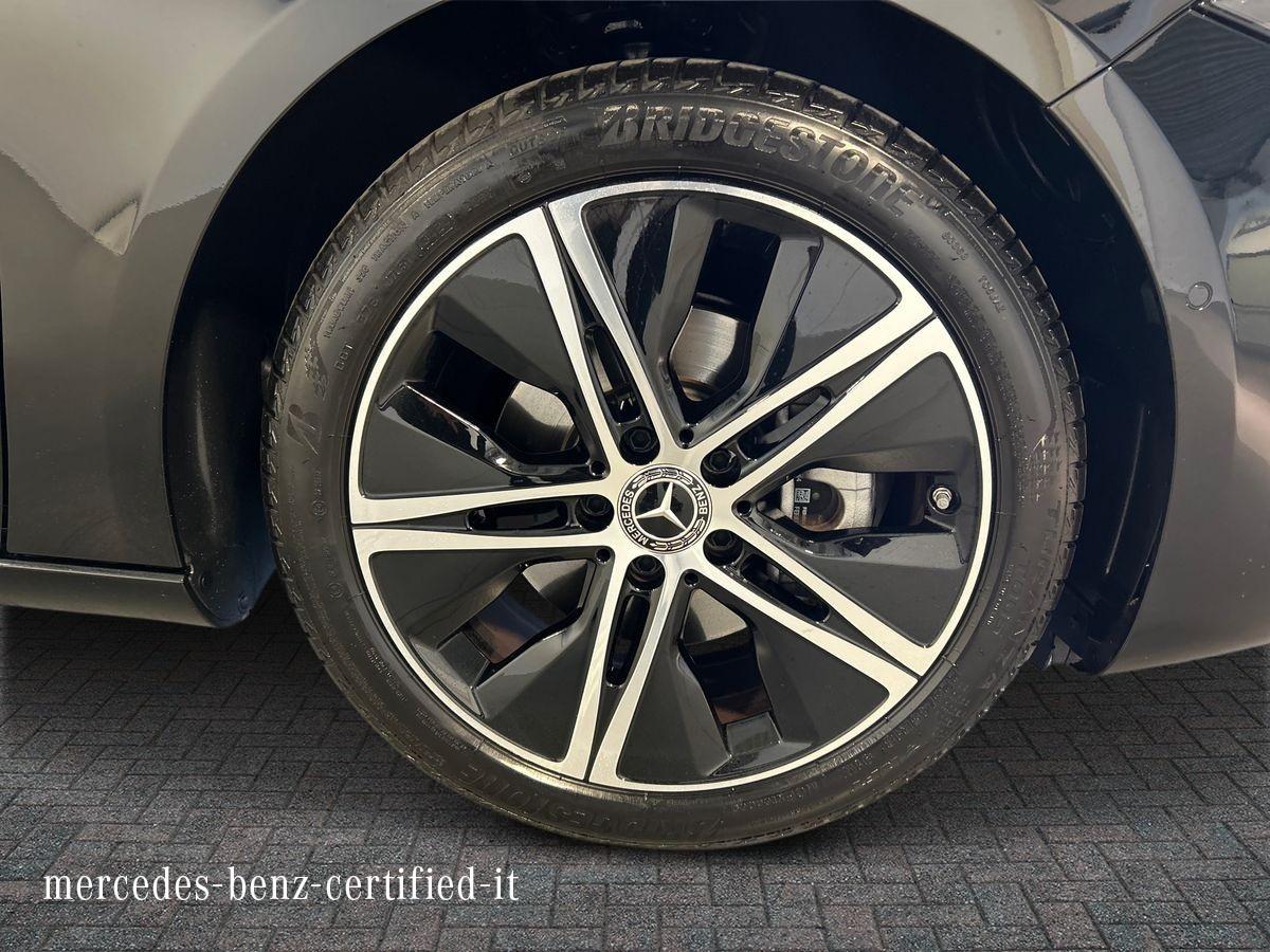 A 200 Progressive Advanced Plus auto - Certified