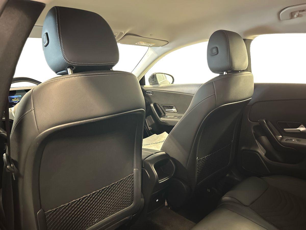 CLA Shooting Brake 180 d Advanced auto - Certified