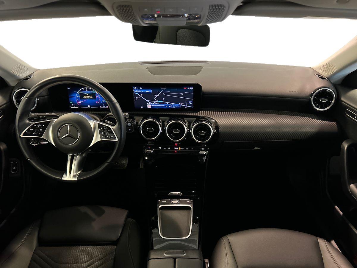 CLA Shooting Brake 180 d Advanced auto - Certified