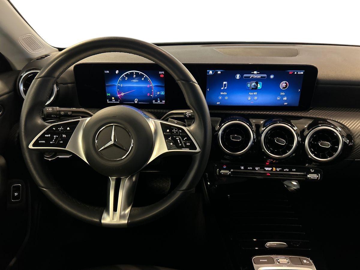 CLA Shooting Brake 180 d Advanced auto - Certified