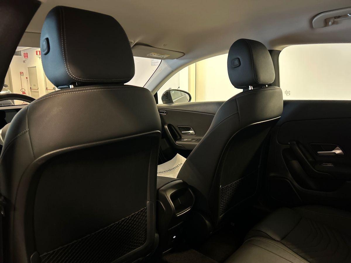 CLA Shooting Brake 180 d Advanced auto - Certified