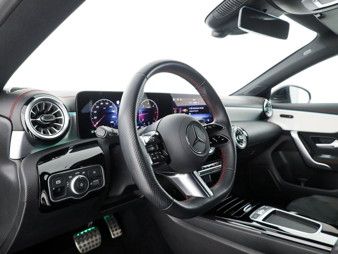 CLA Shooting Brake 200 d AMG Line Advanced Plus au - Certified