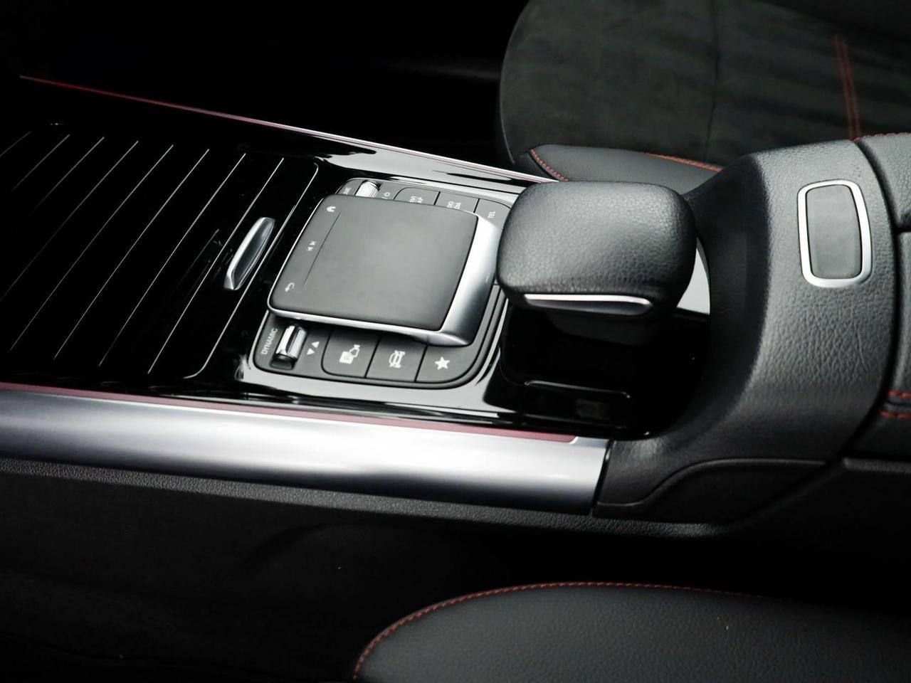 GLA 200 d Premium 4matic auto - Certified