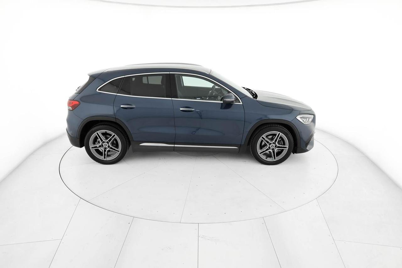 GLA 200 d Premium 4matic auto - Certified