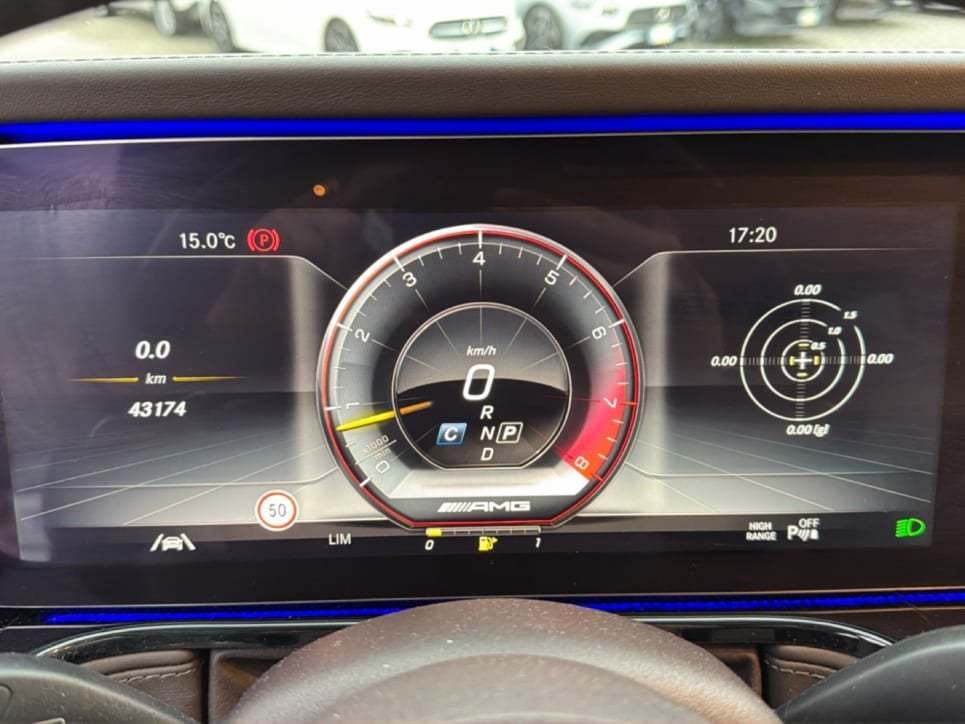 G AMG 63 585cv auto - Certified