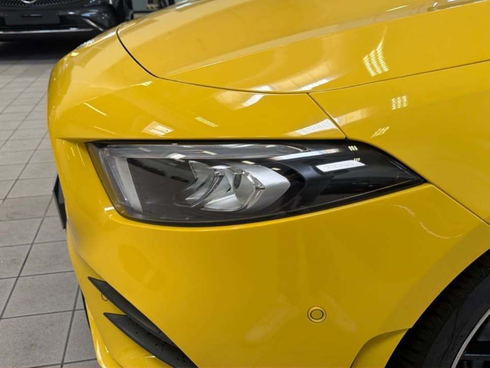 A 180 d Premium Night edition - Certified