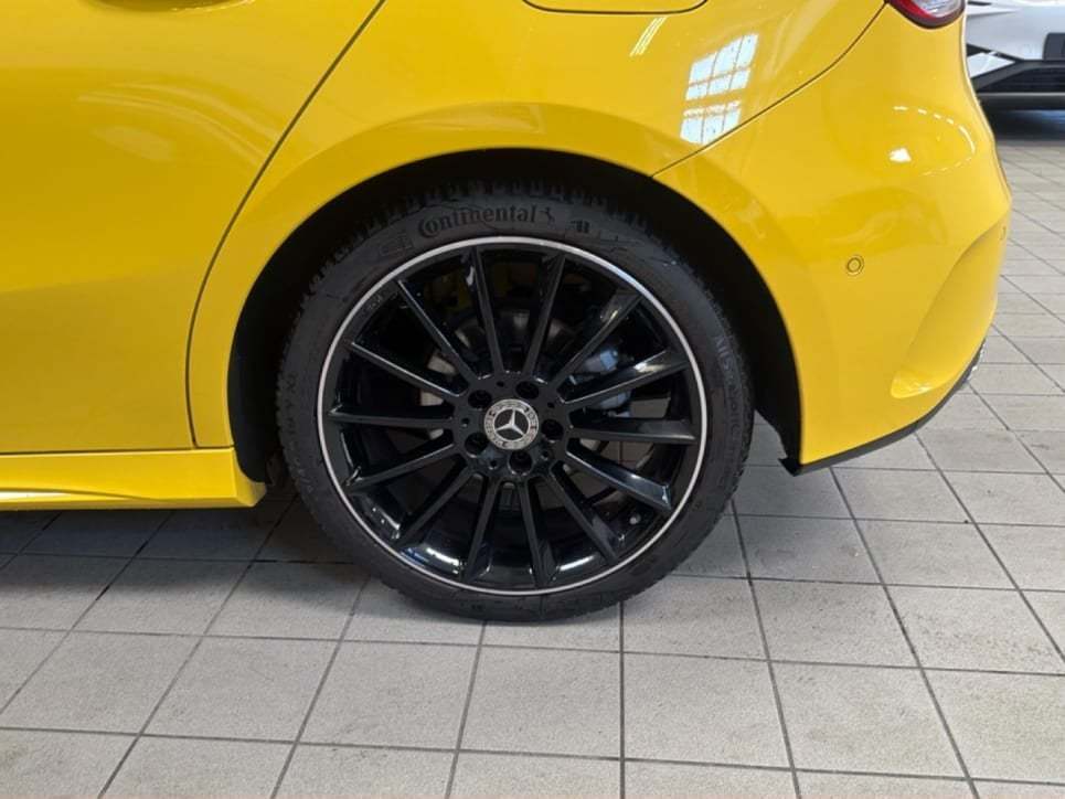 A 180 d Premium Night edition - Certified