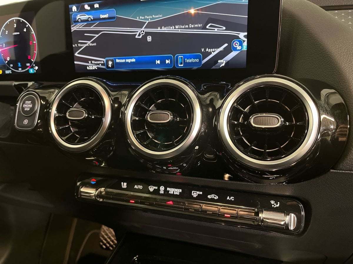 GLA 200 d Business Extra auto - Certified