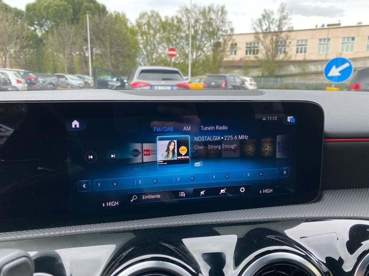 A 250 e phev (eq-power) Premium auto - Certified