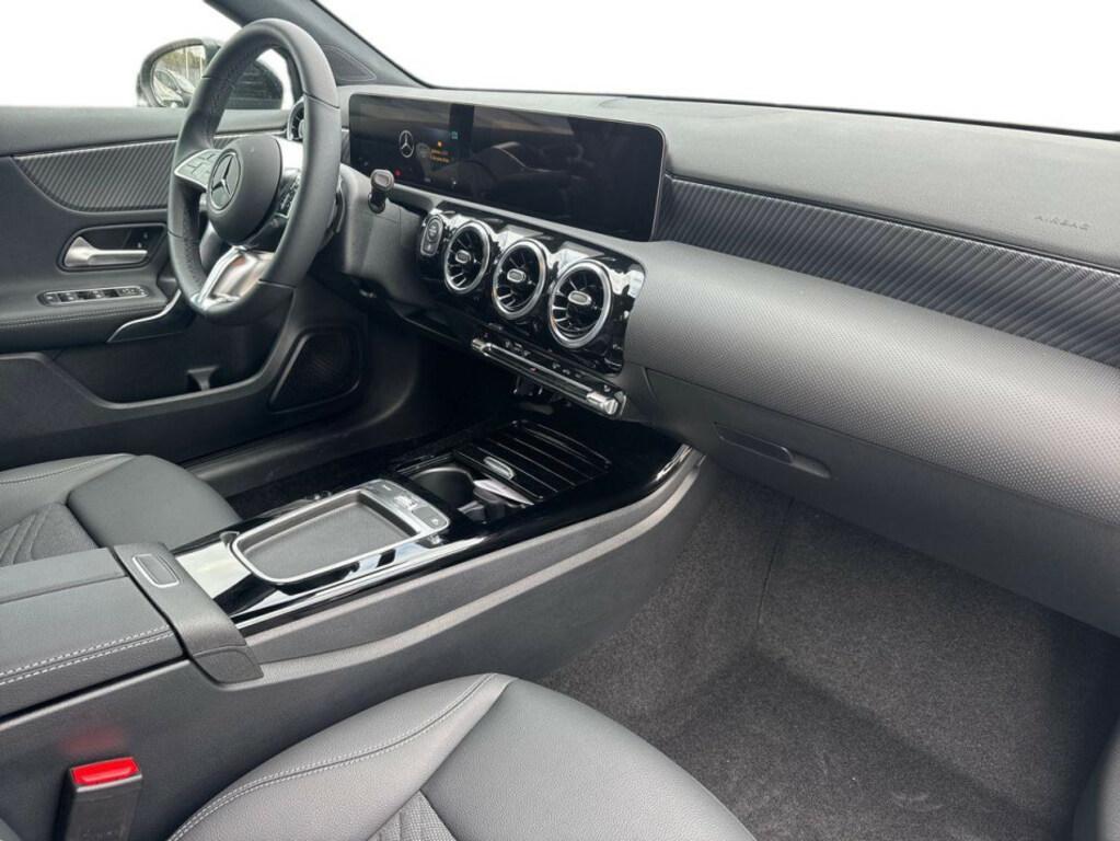 A 200 d Progressive Advanced auto - Certified