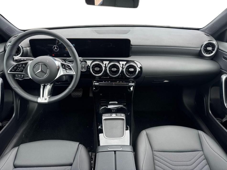 A 200 d Progressive Advanced auto - Certified