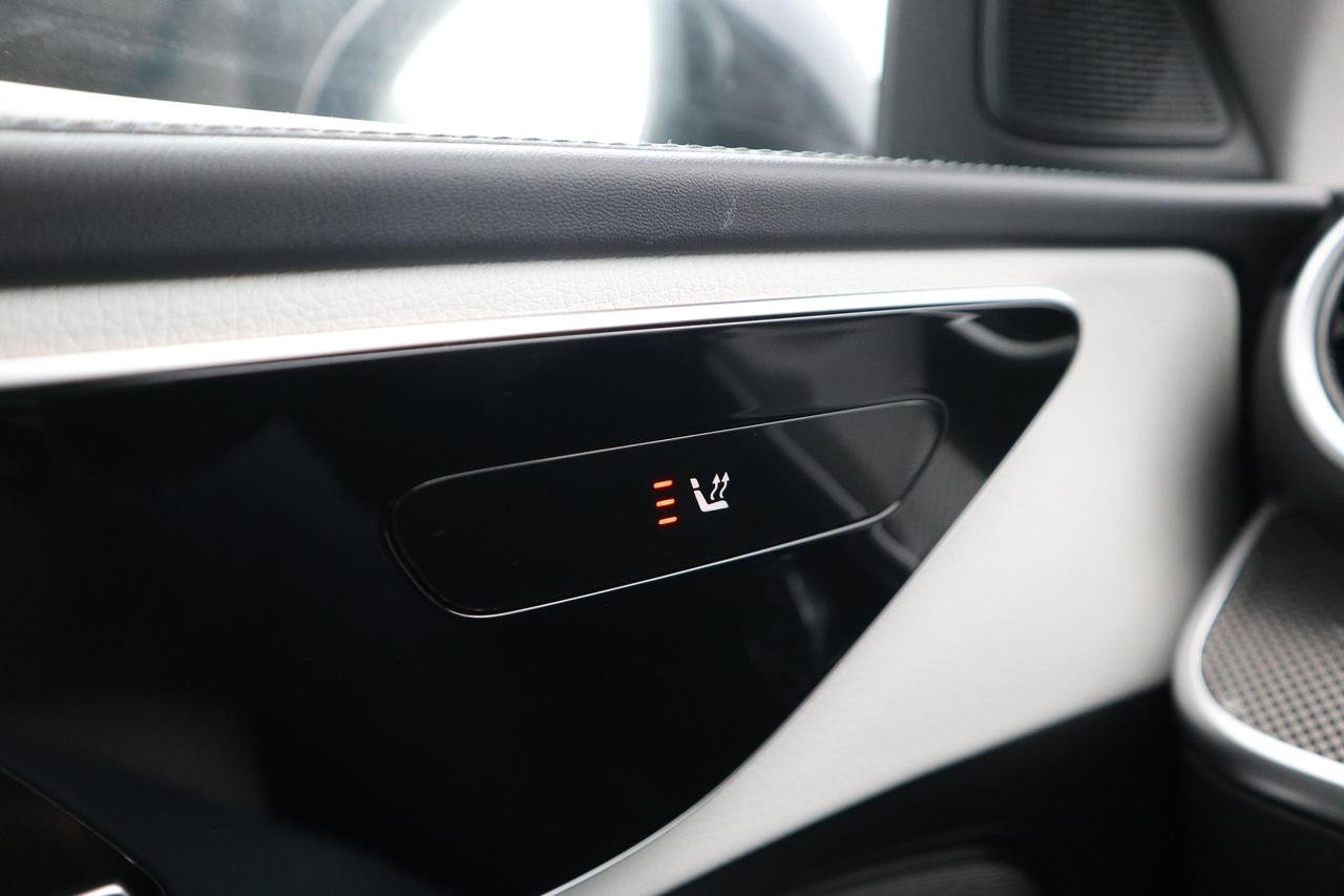 C SW 220 d mhev Premium auto - Certified