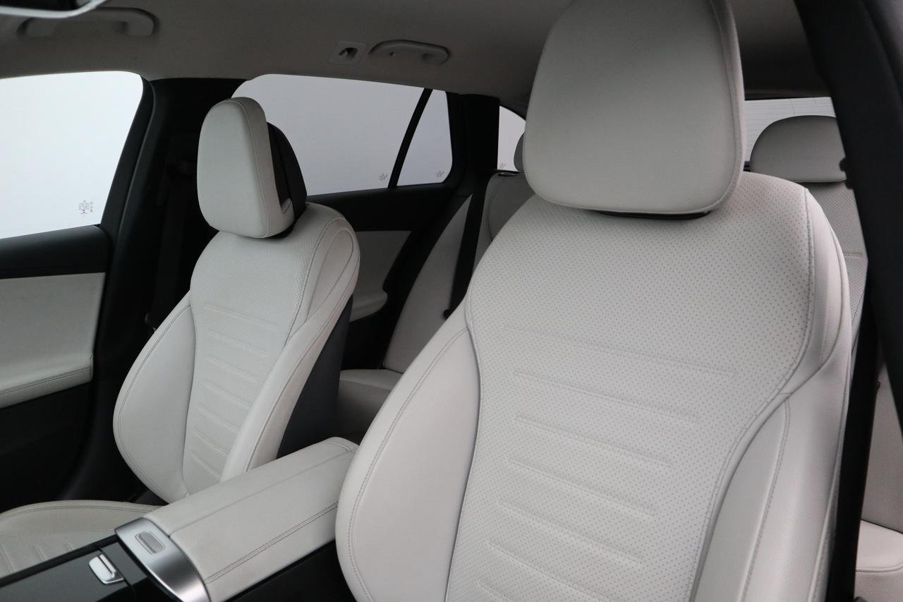 C SW 220 d mhev Premium auto - Certified