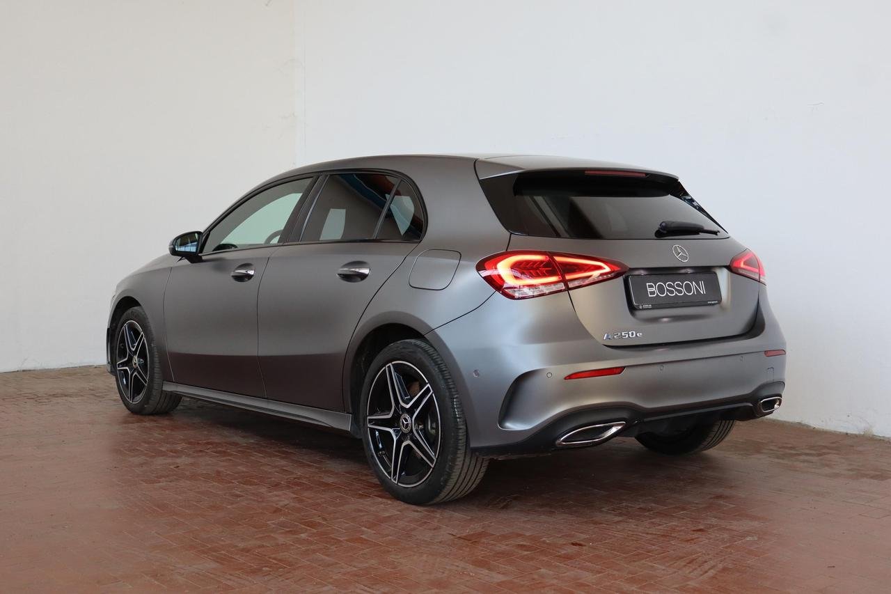 A 250 e phev (eq-power) Premium auto - Certified