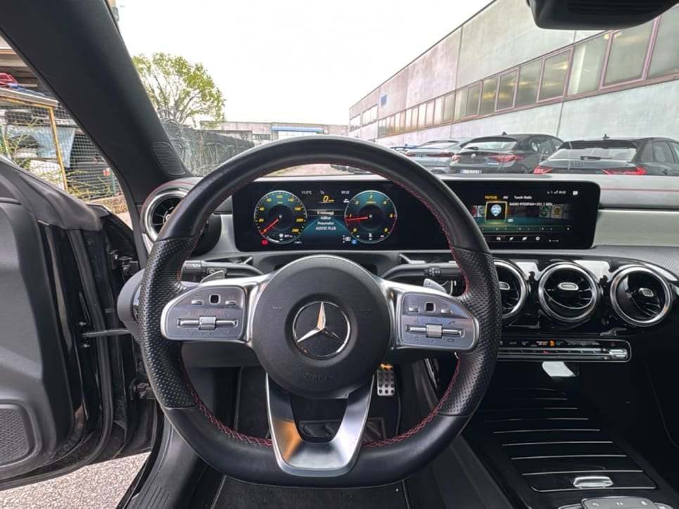 CLA Shooting Brake 200 d Premium auto - Certified