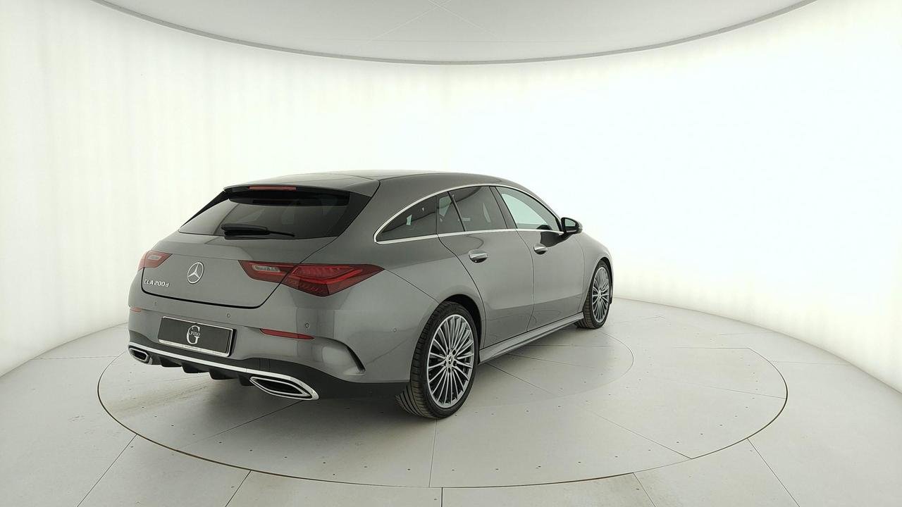 CLA Shooting Brake 200 d Advanced auto - Certified