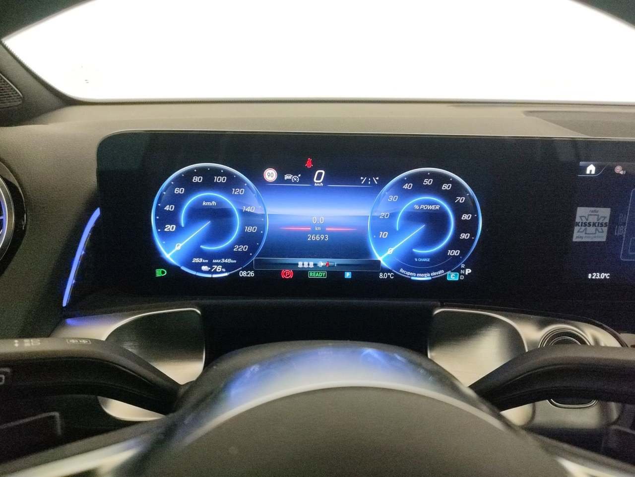 EQB 300 Progressive Advanced 4matic - Certified