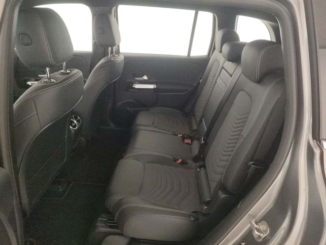 EQB 300 Progressive Advanced 4matic - Certified