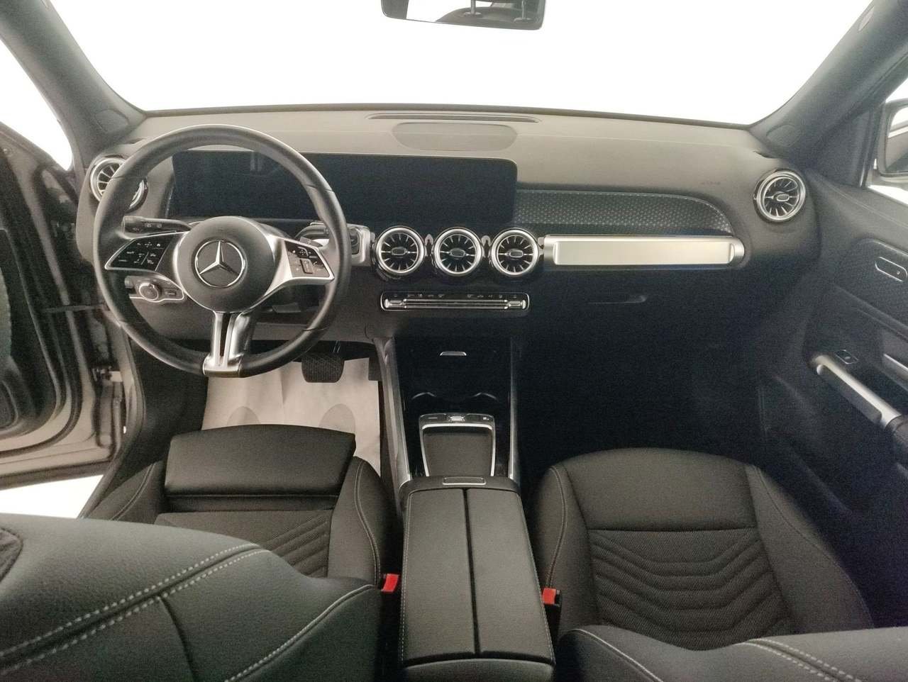 EQB 300 Progressive Advanced 4matic - Certified