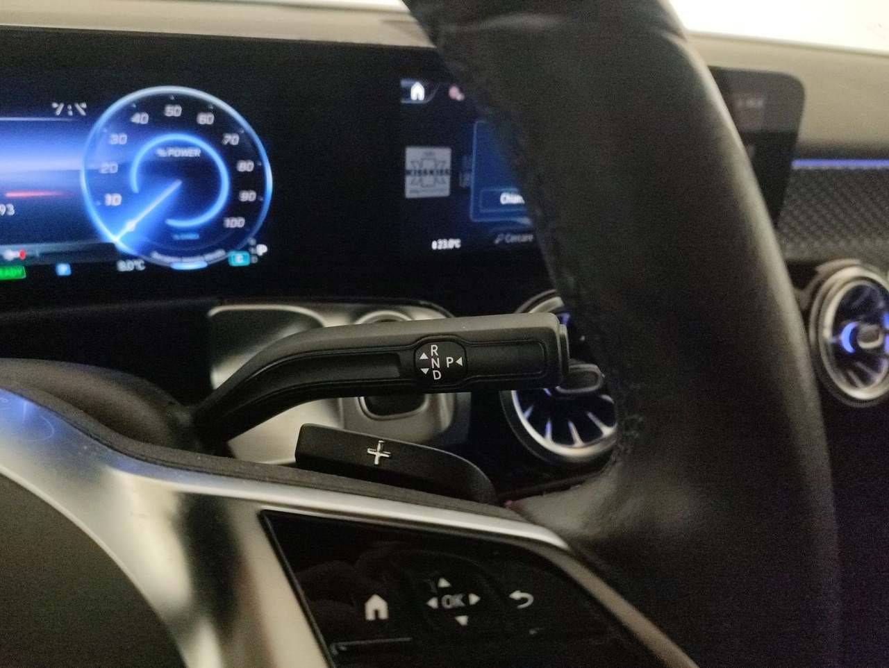 EQB 300 Progressive Advanced 4matic - Certified