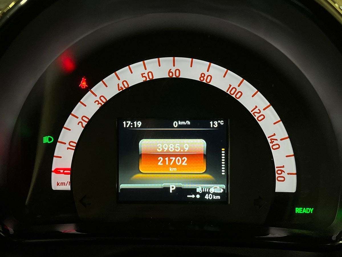 Fortwo Cabrio eq suitered 22kW - Certified