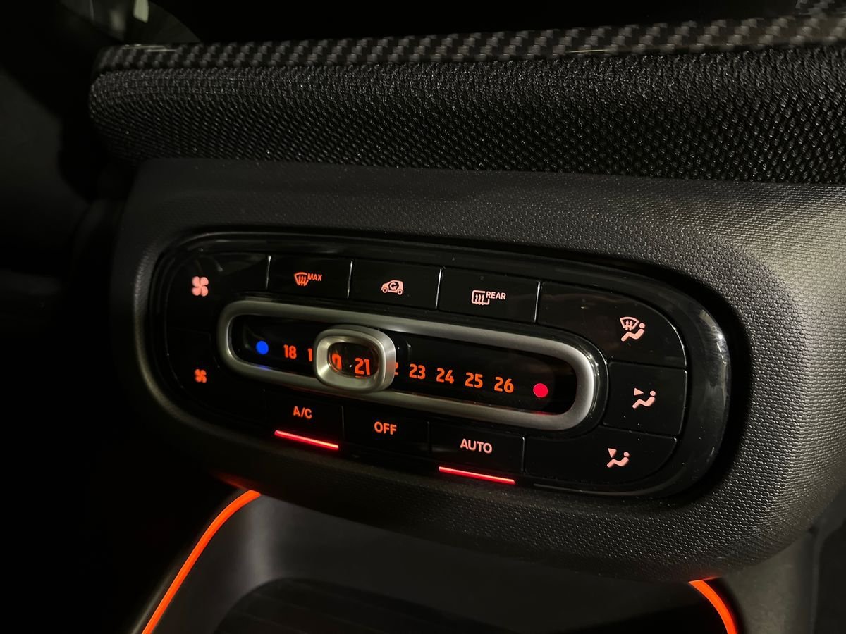 Fortwo Cabrio eq suitered 22kW - Certified