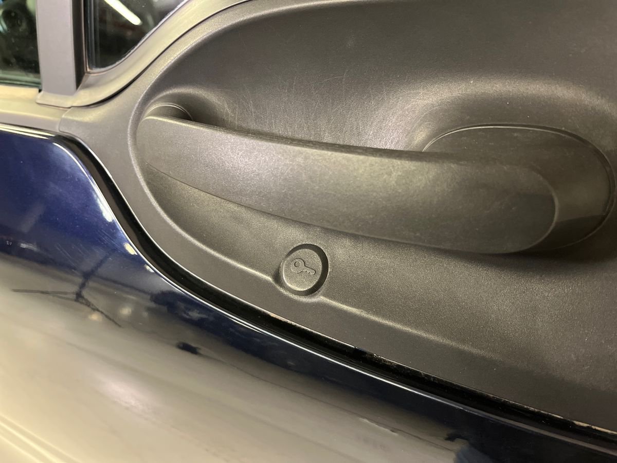 Fortwo Cabrio eq suitered 22kW - Certified