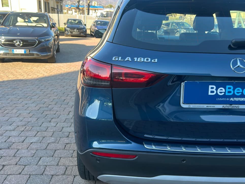GLA 180 d Sport auto - Certified