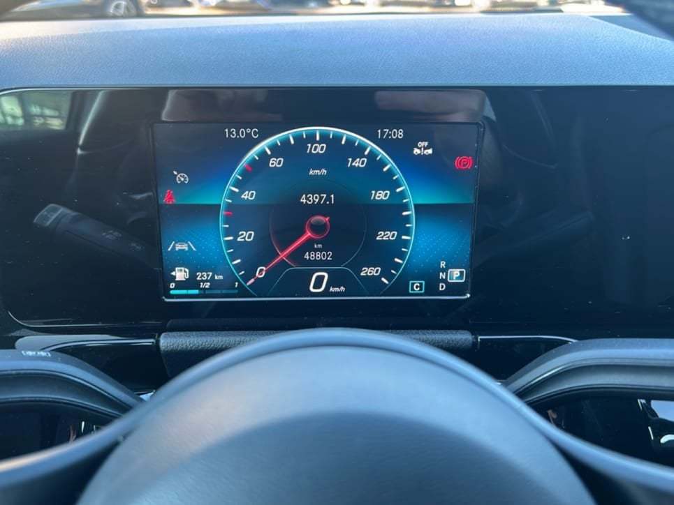 GLA 180 d Sport auto - Certified