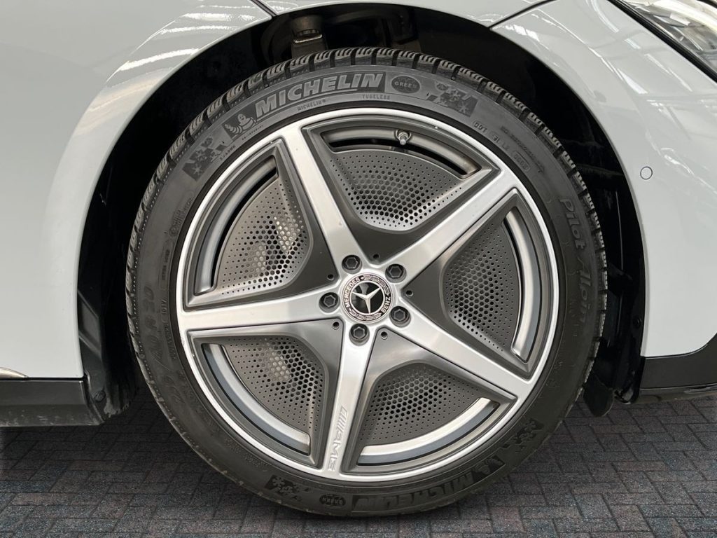 EQE 350 Premium Plus 4matic - Certified