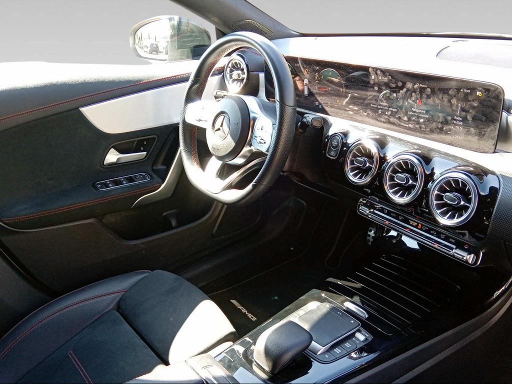 CLA Shooting Brake 200 d Premium auto - Certified