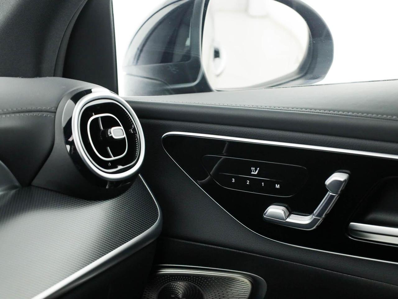 GLC 220 d AMG Line Premium Plus 4matic auto - Certified