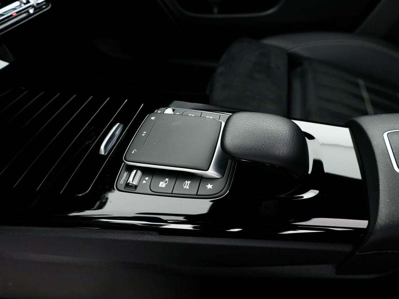 CLA Shooting Brake 200 d Night edition auto - Certified